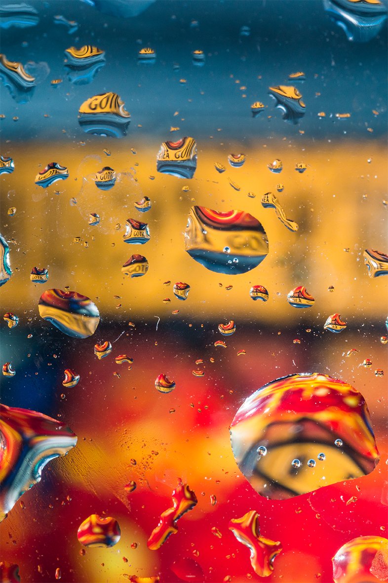 Acqua di fronte alla Linea Gotica